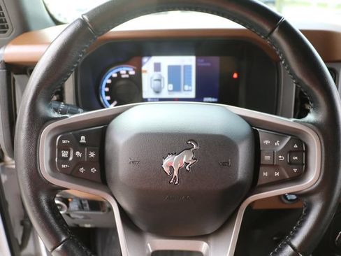 Used 2024 Ford Bronco Outer Banks AWD/4WD image 26