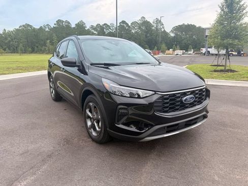 Used 2026 Ford Escape ST-Line FWD image 11