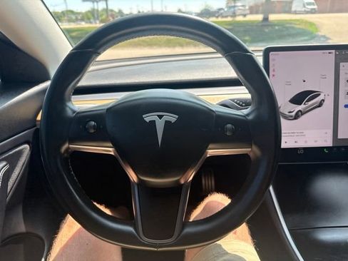 Used 2019 Tesla Model 3 Performance AWD/4WD image 25