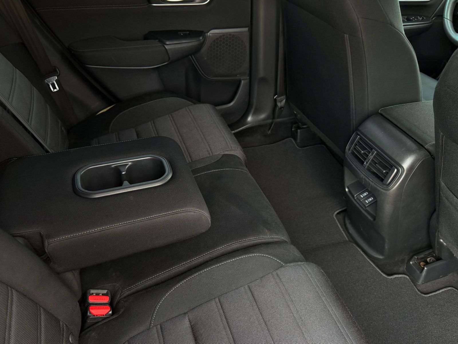 Used 2017 Honda CR-V EX image 29
