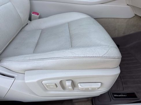 Used 2015 Lexus ES 350 image 12