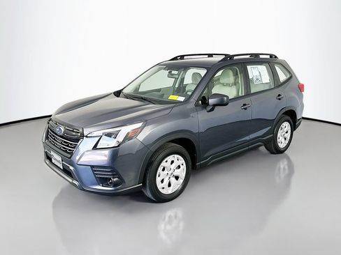 Used 2022 Subaru Forester AWD/4WD image 3