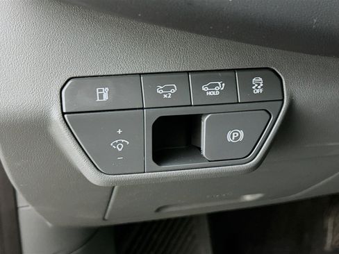 Used 2024 Kia EV9 Light RWD image 17
