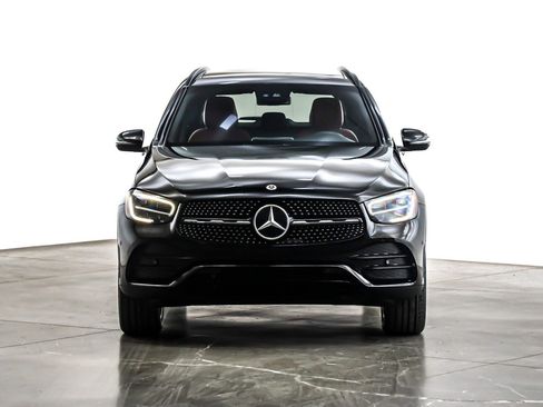 Used 2022 Mercedes-Benz GLC 300 image 3
