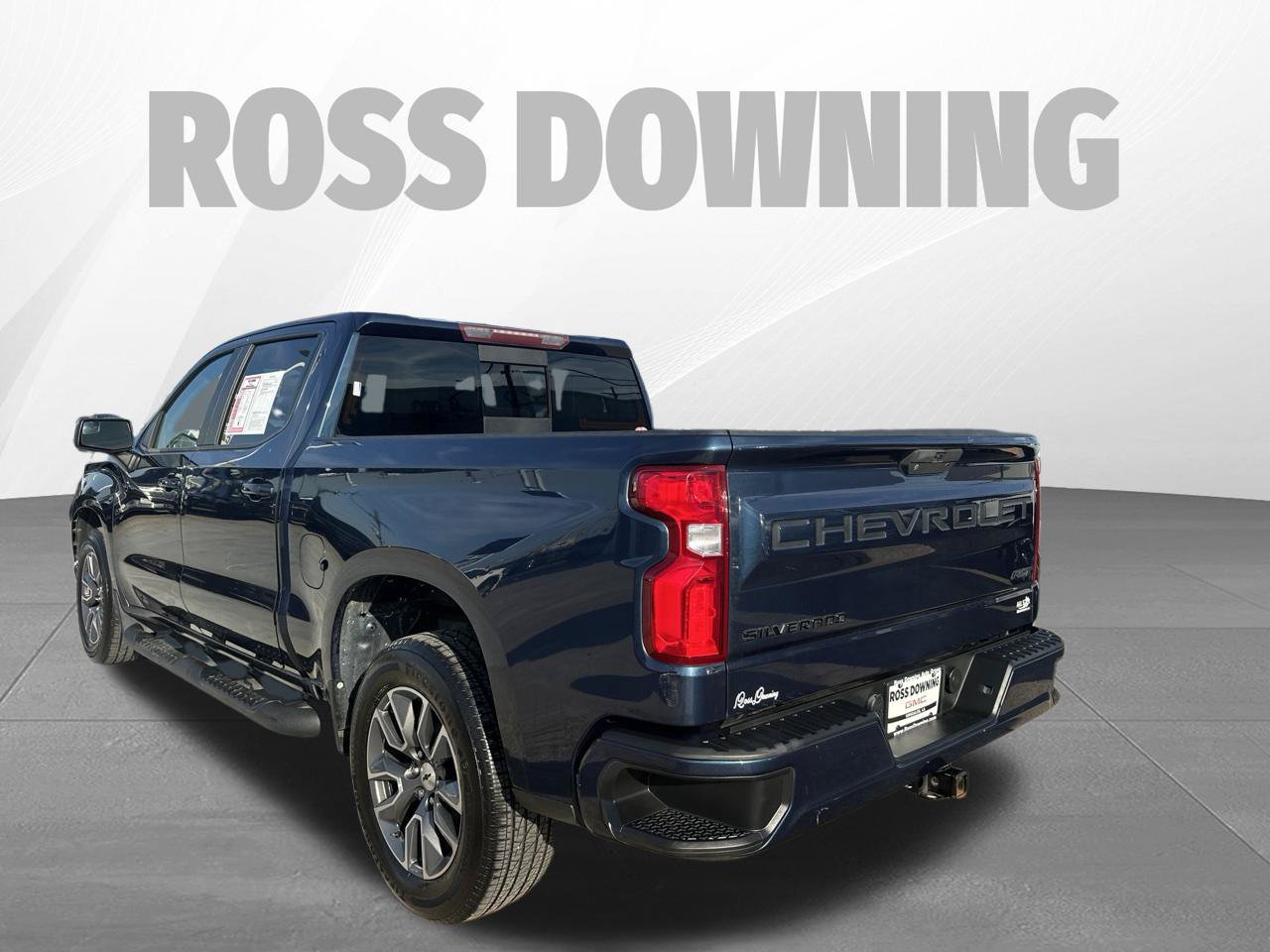 Used 2021 Chevrolet Silverado 1500 RST w/ Convenience Package II RWD image 6