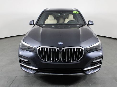 Used 2022 BMW X5 xDrive45e w/ Premium Package image 11