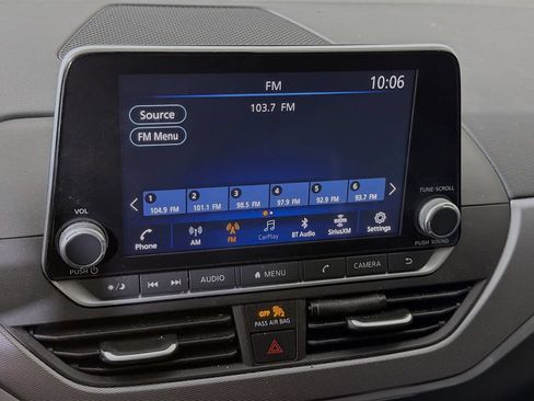 Used 2023 Nissan Altima 2.5 SR FWD image 17