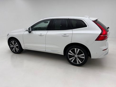 Used 2023 Volvo XC60 B5 Ultimate w/ Climate Package image 14