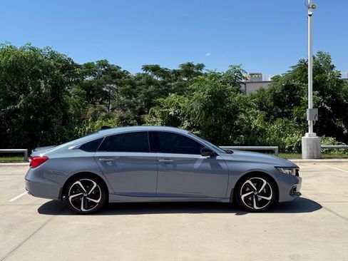 Used 2022 Honda Accord Sport Special Edition image 6