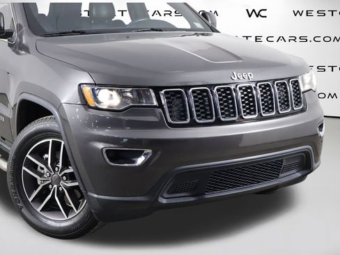 Used 2020 Jeep Grand Cherokee Laredo w/ Laredo X Package RWD image 50