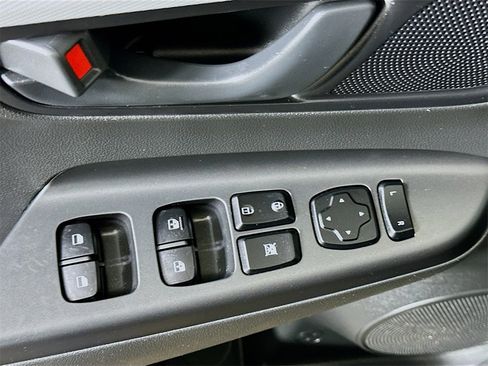 Used 2021 Hyundai Kona SEL image 20