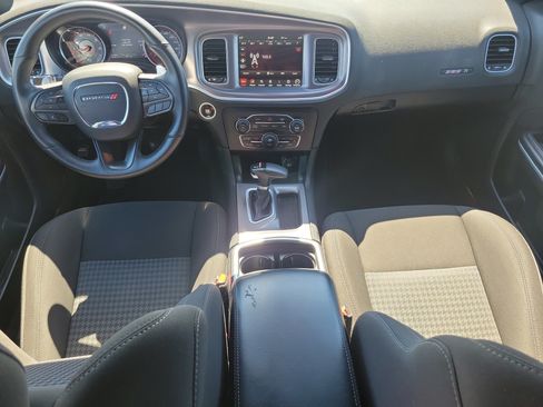 Used 2022 Dodge Charger Scat Pack RWD image 17