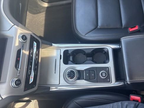 Used 2023 Ford Explorer XLT w/ Equipment Group 202A image 22