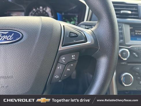Used 2018 Ford Fusion S image 22