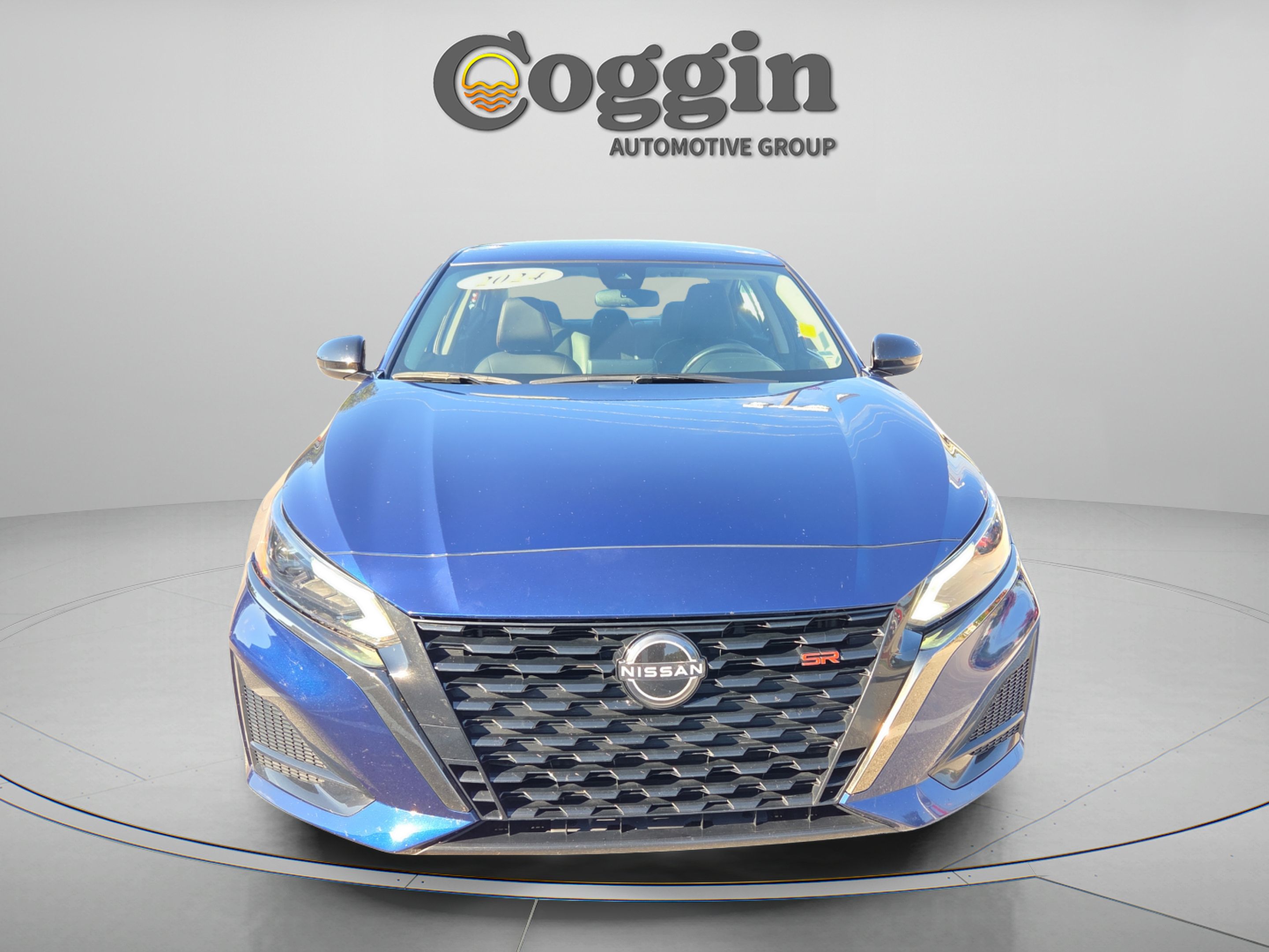 Used 2024 Nissan Altima 2.5 SR FWD image 8