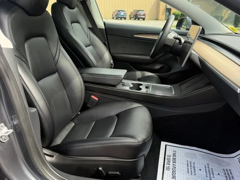 Used 2023 Tesla Model 3 Long Range AWD/4WD image 18