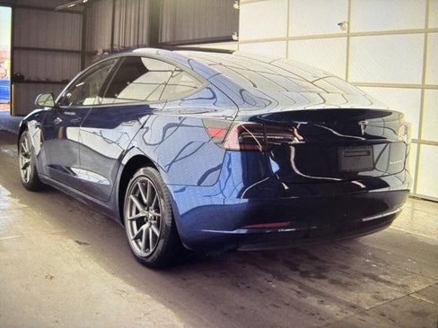 Used 2021 Tesla Model 3 Long Range image 6