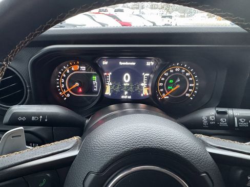 Used 2024 Jeep Wrangler Rubicon 392 image 17