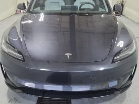 Used 2024 Tesla Model 3 Performance AWD/4WD image 4