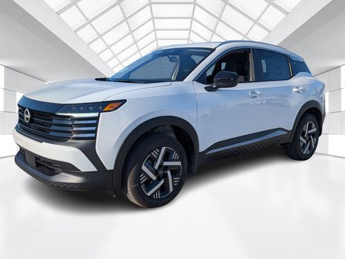 New 2026 Nissan Kicks SV w/ SV Premium Package FWD image 3