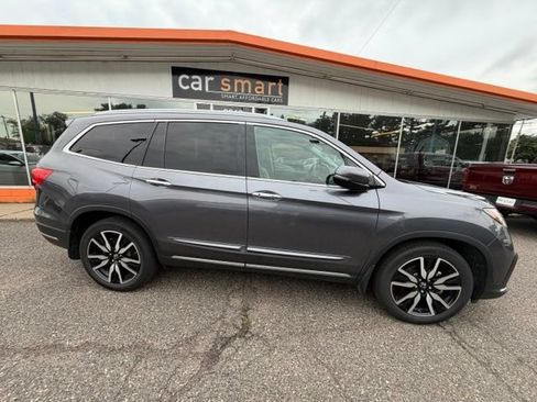 Used 2020 Honda Pilot Touring image 8