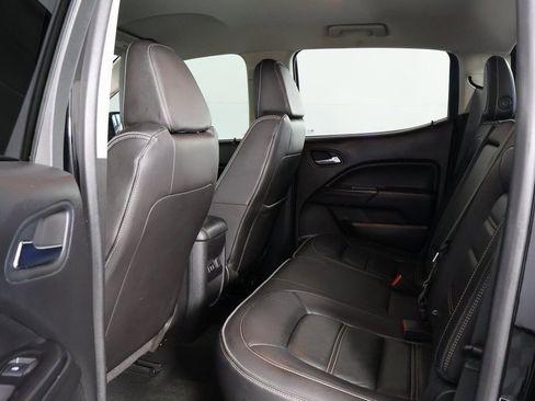 Used 2017 GMC Canyon Denali image 11