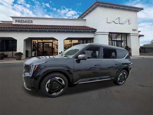 New 2026 Kia EV9 Land image 4