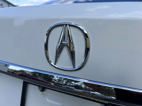 Used 2020 Acura RLX Sport Hybrid w/ Advance Pkg image 7