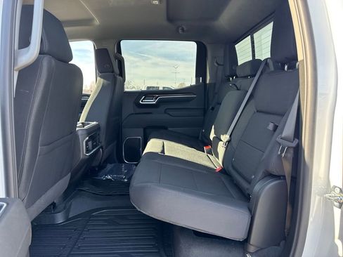 New 2026 GMC Sierra 1500 Elevation image 14