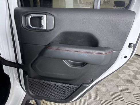 Used 2020 Jeep Gladiator Rubicon AWD/4WD image 30