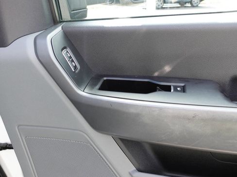 Used 2023 Ford F250 XLT image 32