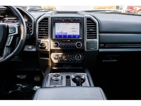 Certified 2020 Ford Expedition XLT w/ Equipment Group 202A image 14