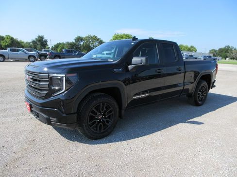 New 2026 GMC Sierra 1500 Pro w/ Graphite Edition AWD/4WD image 12
