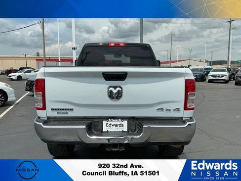 Used 2024 RAM 2500 Big Horn AWD/4WD image 7