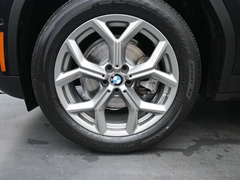 Certified 2024 BMW X3 sDrive30i w/ Convenience Package image 4