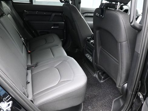 New 2026 Land Rover Defender 110 S AWD/4WD image 8