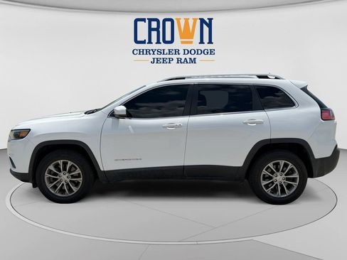 Used 2021 Jeep Cherokee Latitude Plus w/ Sun & Sound Group AWD/4WD image 6