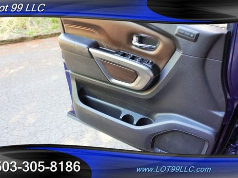 Used 2018 Nissan Titan Platinum Reserve w/ Platinum Utility Package AWD/4WD image 27