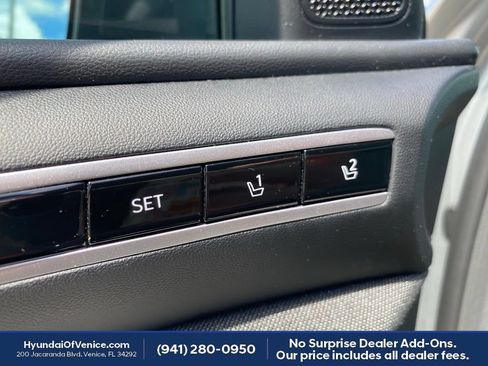 Certified 2024 Hyundai Tucson Limited FWD image 9