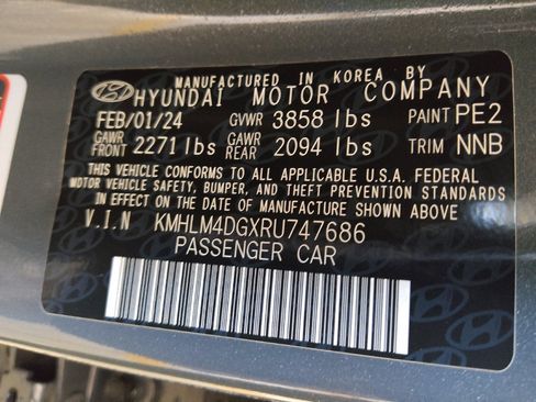 Used 2024 Hyundai Elantra SEL FWD image 33