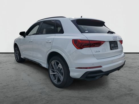 New 2025 Audi Q3 2.0T Premium image 3