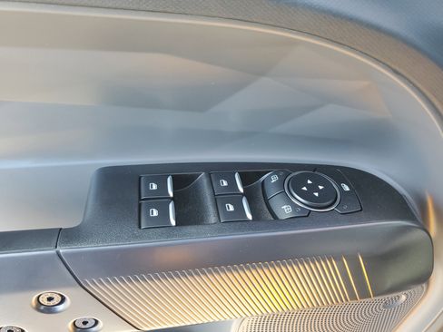 New 2026 Ford Maverick XL image 13