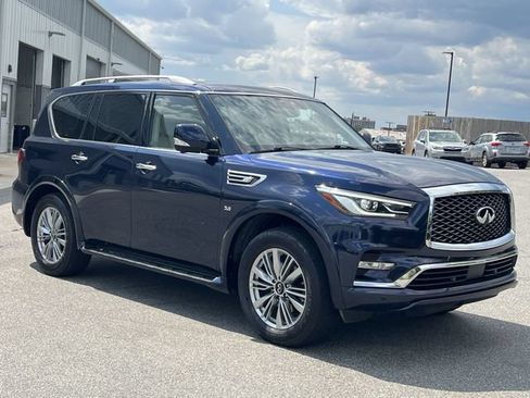 Used 2018 INFINITI QX80 4WD w/ Driver Assistance Package image 15