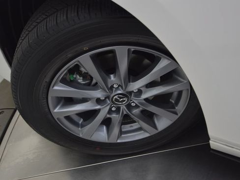 New 2026 MAZDA MAZDA3 s FWD image 34