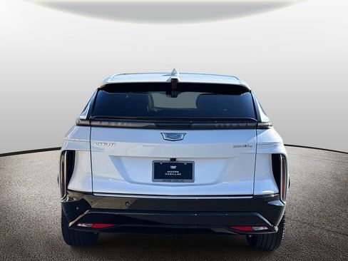 New 2025 Cadillac Lyriq Luxury image 3