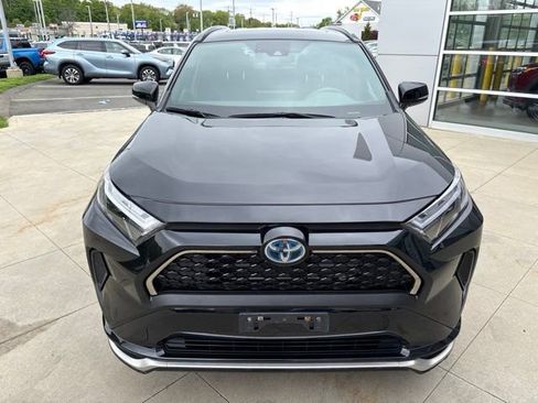 Used 2023 Toyota RAV4 SE w/ Weather & Moonroof Package AWD/4WD image 2