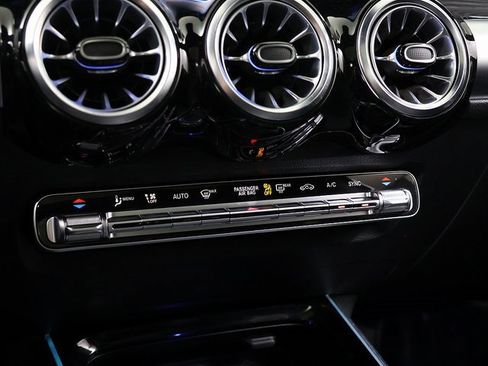 Certified 2026 Mercedes-Benz GLB 250 GLB 250 image 21