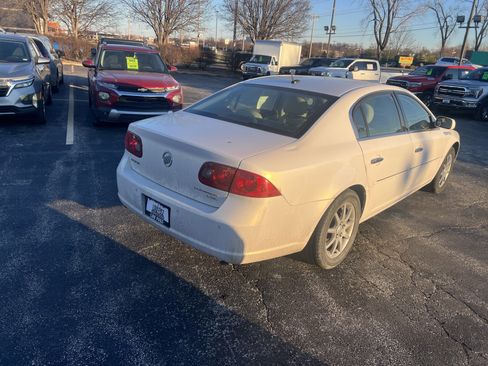 Used 2007 Buick Lucerne CXL w/ Luxury Package image 7
