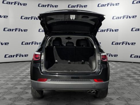 Used 2018 Jeep Compass Limited AWD/4WD image 11
