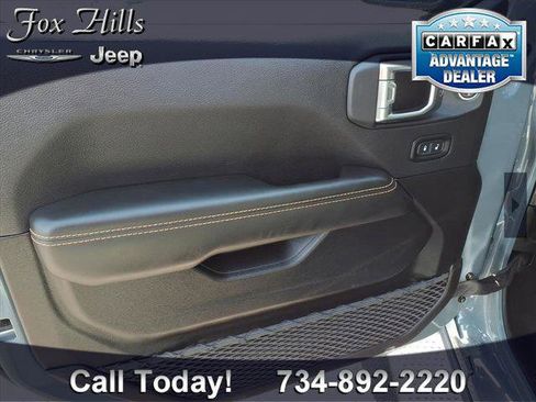 Certified 2025 Jeep Wrangler Unlimited Sahara image 14